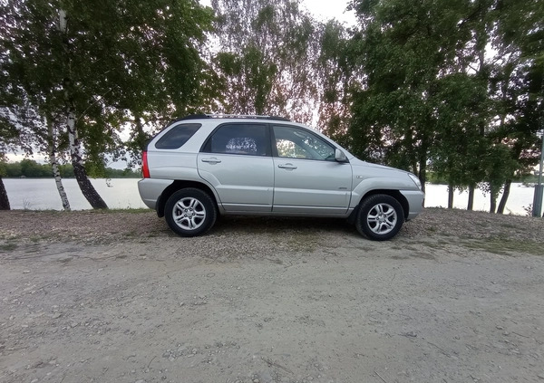 Kia Sportage cena 18900 przebieg: 240000, rok produkcji 2006 z Trzebnica małe 326